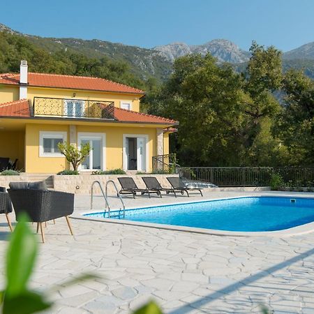 Villa Belle Air Herceg Novi Esterno foto