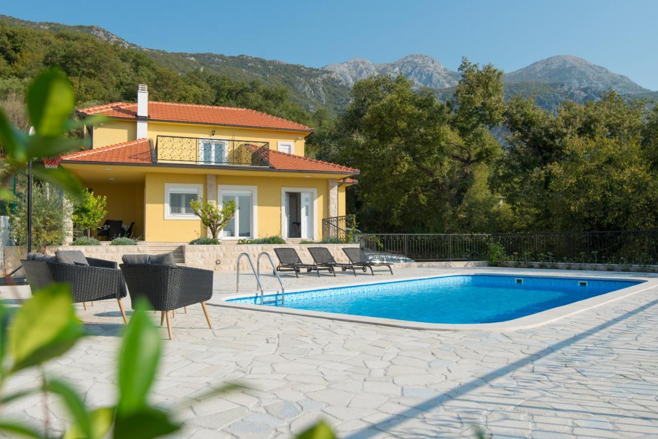 Villa Belle Air Herceg Novi Esterno foto