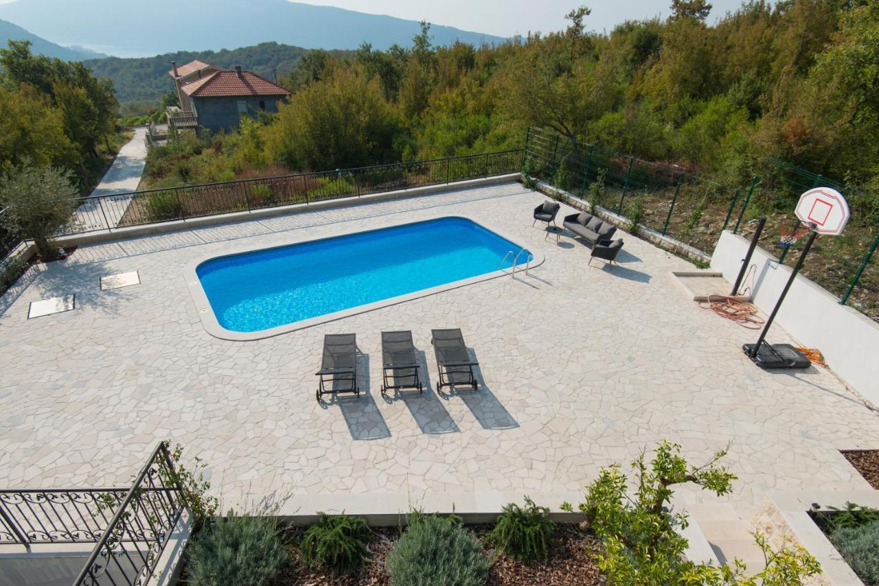 Villa Belle Air Herceg Novi Esterno foto